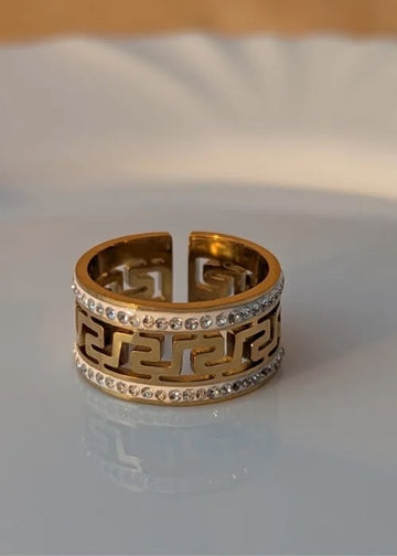 Abstract Luxe Adjustable Gold Ring