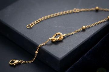 Gold Knot Bracelet | Interlocking Ring Chain Bracelet for Women